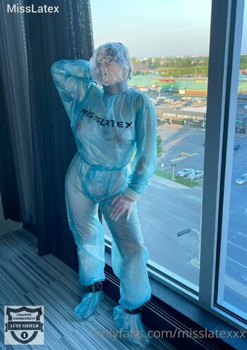 MissLate / misslatexxx nude photo #24