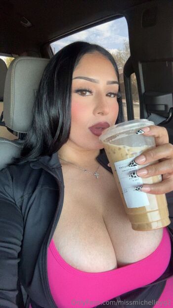 Michell / missmichelleyg2 nude photo #3