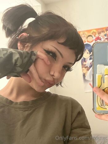 nikki / missnyxdawn nude photo #33