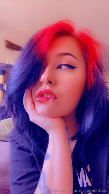Peach Tea / misspeachtea2 nude photo #9