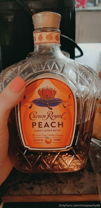 Miss Peach / misspeachy86 nude photo #9