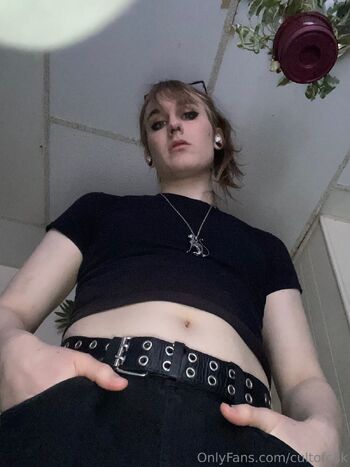 Penny Lai / misspennylain nude photo #1