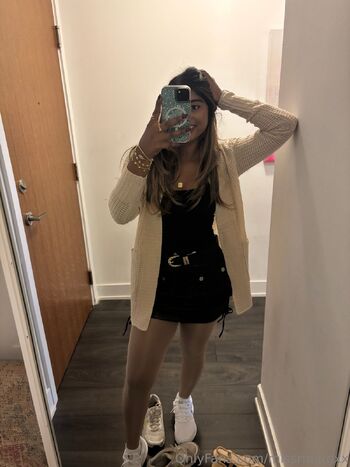 Rin / missrinaroxx nude photo #4