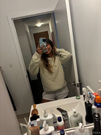 Rin / missrinaroxx nude photo #17