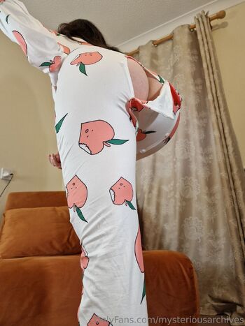 Katie Hofman / missshfn nude photo #19