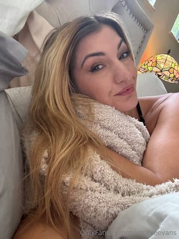 Miss Skye Evans / missskyeevans / miss_skye_evans nude photo #14