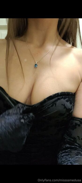 MissMedus / missssmedusa nude photo #23