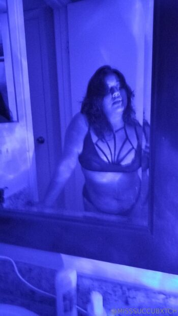 Jes / misssuccubxtch nude photo #31