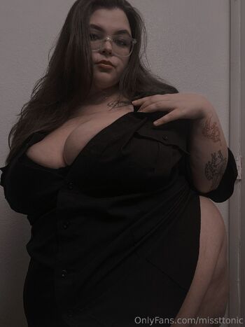 Miss / missttonic nude photo #10