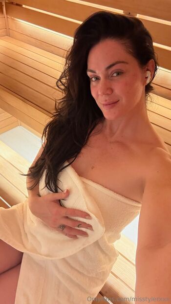 Alison Tyle / misstylerxxx / bodiesbyc_ / bodiesbyc nude photo #16