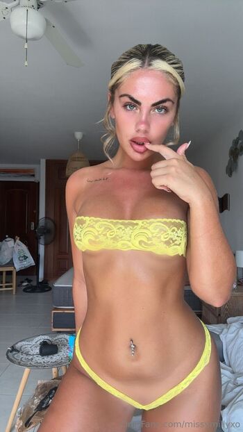 Milly Rose / missymillyxo nude photo #20