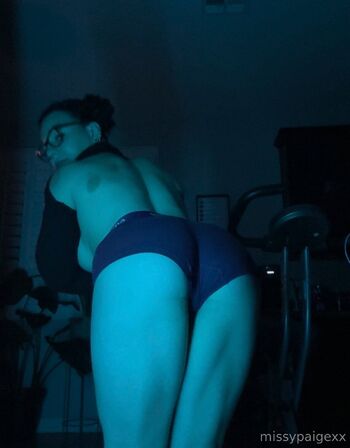 Missy Paige / missypaigexx / courtneyryvn / _missypaige nude photo #2