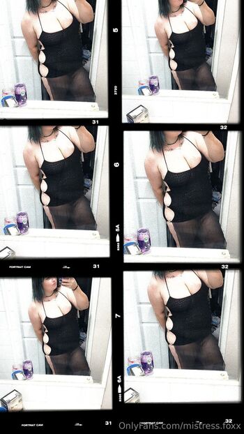 MistressFox / mistress.foxx nude photo #3