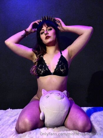 DADDY BELLATRIXX SISSY TRAINER / mistressbellatrixx / tbellatrixx nude photo #15