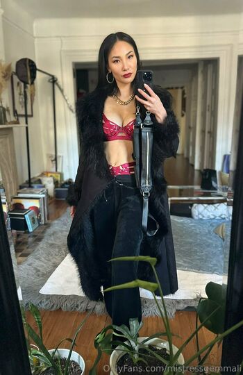 Mistress Gemma L / mistressgemmali / mistressgemmaliofficial nude photo #2