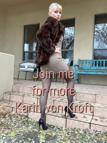 Karin von Kroft FREE / mistresskarin nude photo #4
