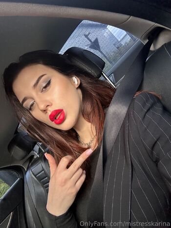 Mean Mistress Karin / mistresskarina nude photo #2