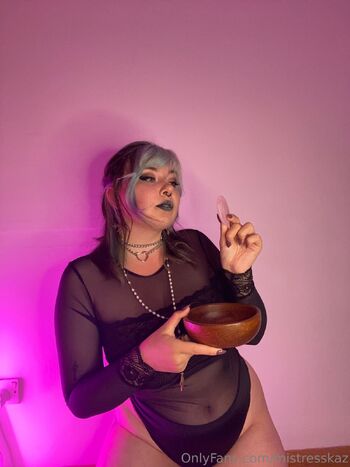 Mistress Ka / mistresskaz / kaz_fiona / eddieandkaz nude photo #13