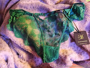 Goddess Lucyfe / mistresslucyfer nude photo #12