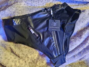 Goddess Lucyfe / mistresslucyfer nude photo #13