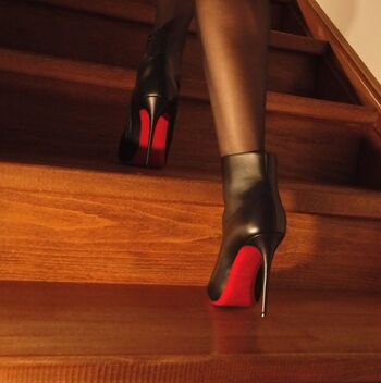 OnlyFans / mistressnylons_clips nude photo #10