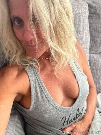 Mistress / mistresstrich nude photo #7