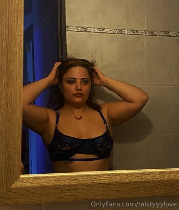 Mistyy / mistyyylove nude photo #12