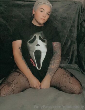 OnlyFans / mixiesplay nude photo #26