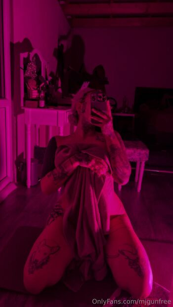Mjgunfre / mjgunfree / mj_gun_ nude photo #2