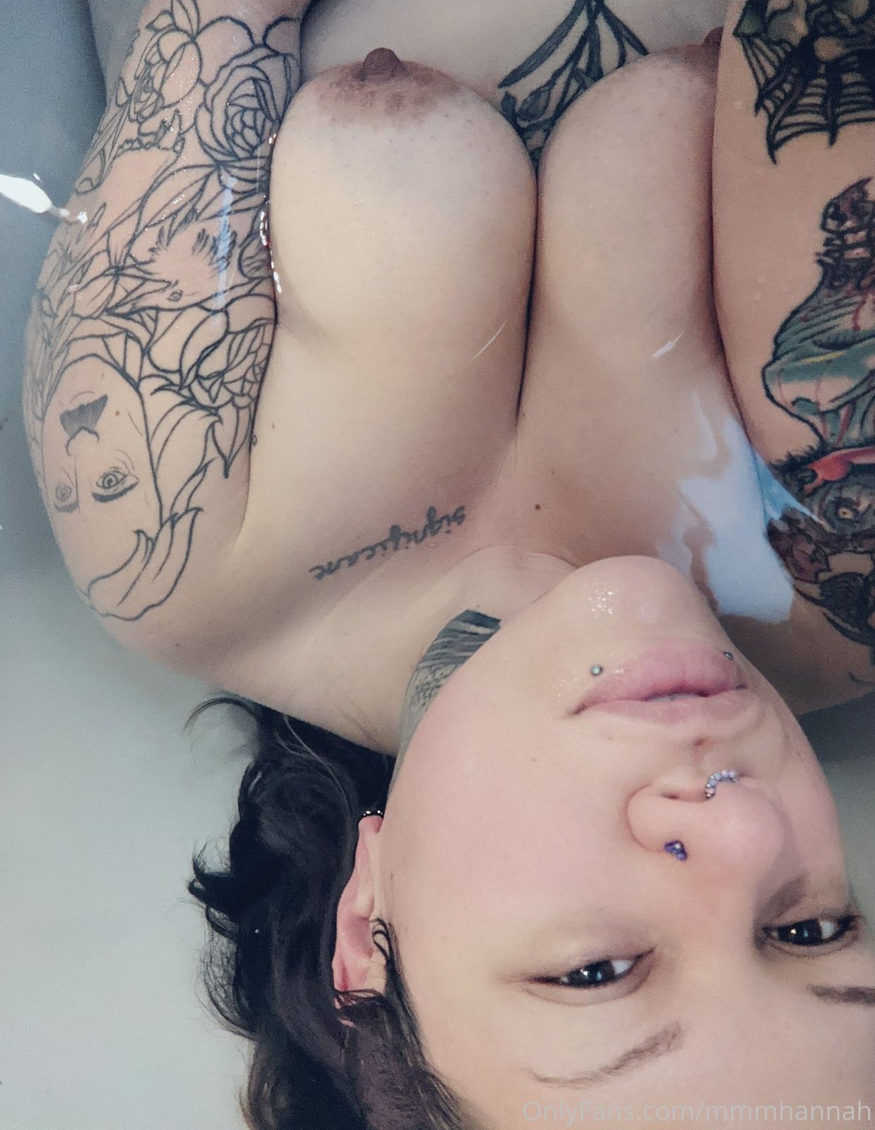 Hannah Be / mmmhannah nude photo #11