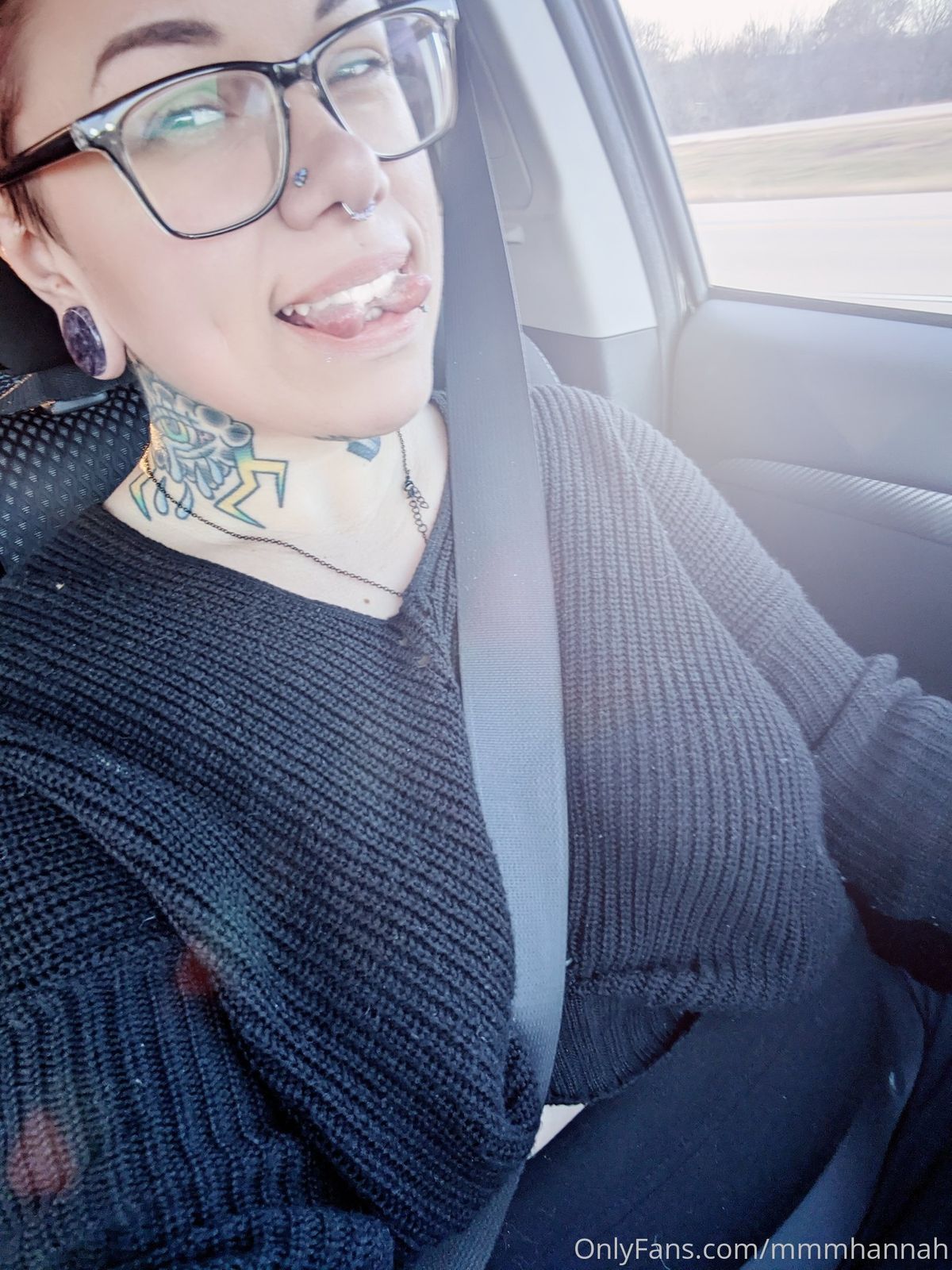 Hannah Be / mmmhannah nude photo #18