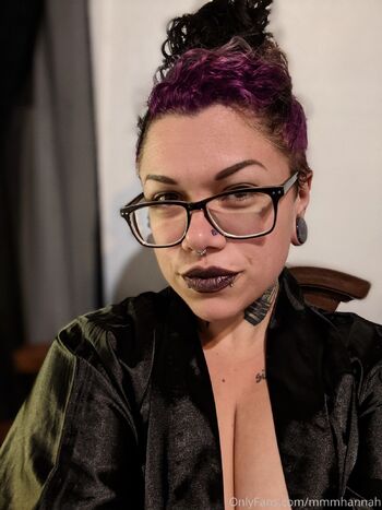 Hannah Be / mmmhannah nude photo #22