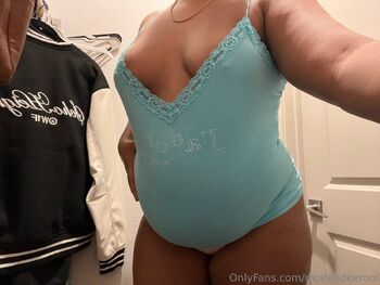 FeeDeeLy / moifeedeemoi nude photo #14