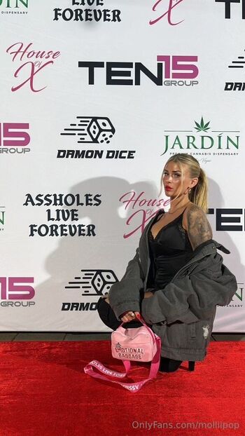 Moll / molliipop nude photo #26