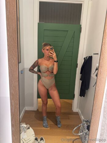 Moll / molliipop nude photo #36