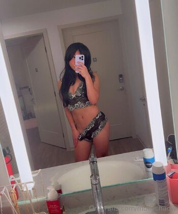 Molly Chadwick / mollychadw nude photo #11