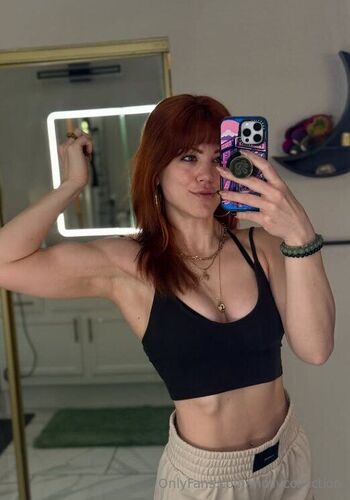 Molly Stewar / mollycollection nude photo #10