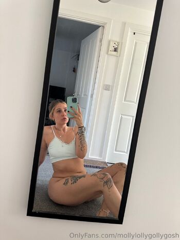 MollyLollyGollyGos / mollylollygollygosh nude photo #9