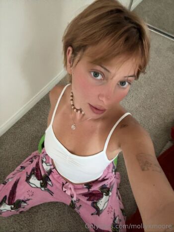 Molly / mollyxmoore nude photo #9