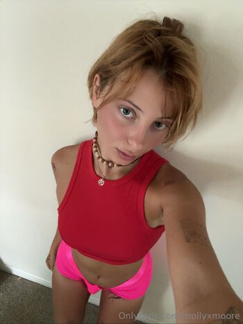 Molly / mollyxmoore nude photo #12
