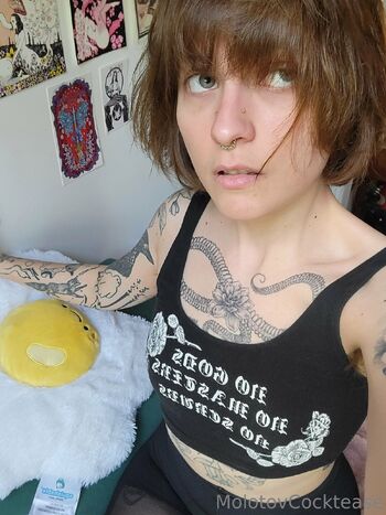 Acacia / molotovcocktease nude photo #5