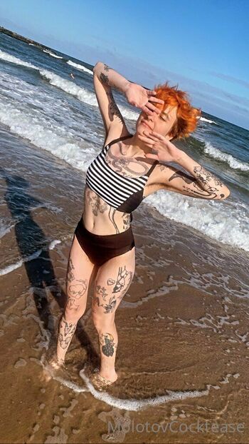 Acacia / molotovcocktease nude photo #13