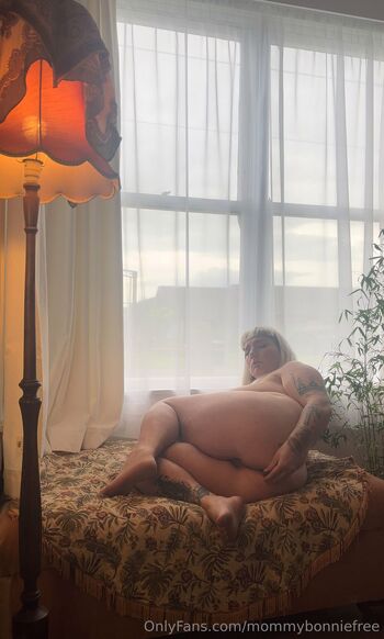 Mommy Bonni / mommybonniefree nude photo #11