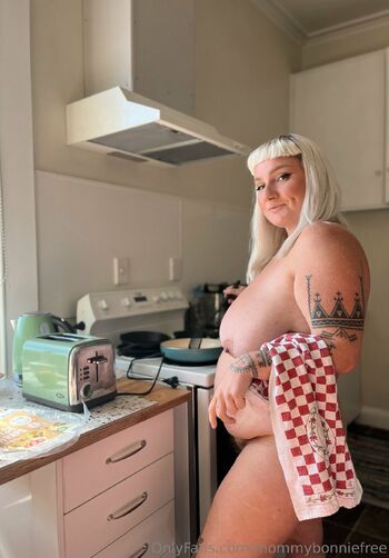 Mommy Bonni / mommybonniefree nude photo #30