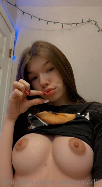 mad / mommymadiii / mistressmadii / mommymadiiii2 nude photo #6