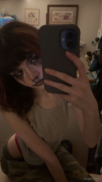 vamp / mommymarcey nude photo #14