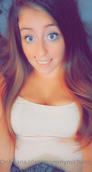 Michelle / mommymichelle_420 nude photo #32