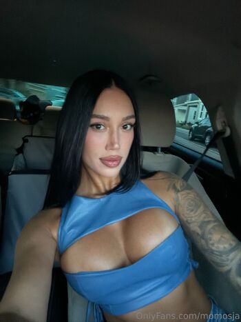 momosja nude photo #2