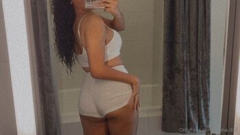 Mon / mona.doll nude photo #5