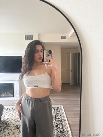 Mon / mona.doll nude photo #9